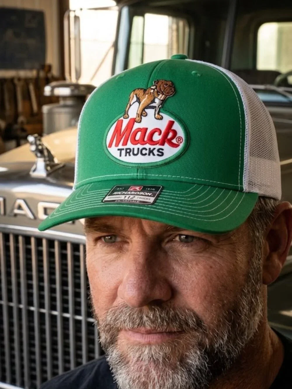Retro Bulldog Trucks Patch Hat Green White Richardson 112 Semi Snapback Big Rig